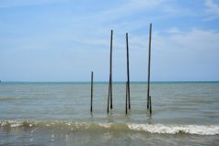 Bamboestokken-in-de-zee_Gert